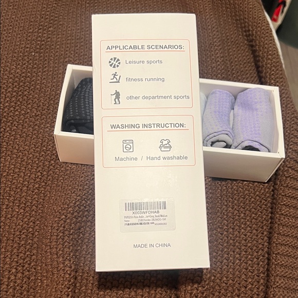 Amazon Running Socks - Picture 2 of 4